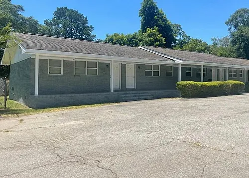 731 N Davis Dr #2 Photo 1