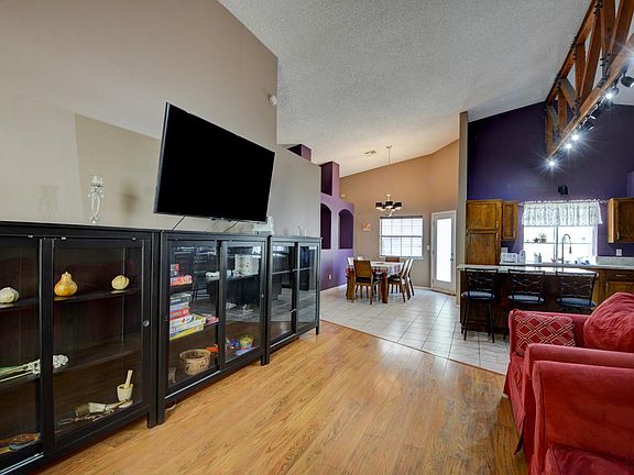 4th image of 2317 Florissant Dr