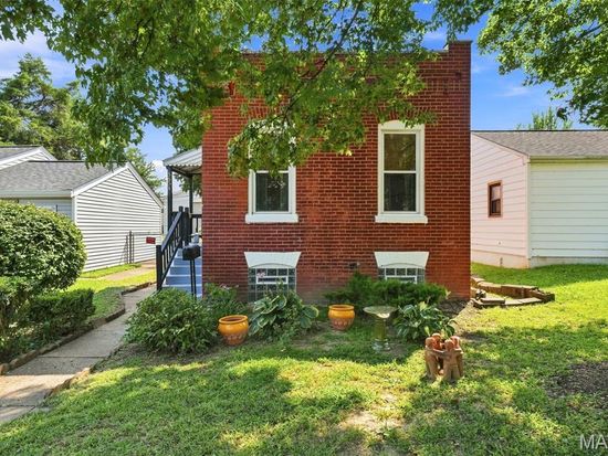 3654 Roswell Ave, Saint Louis, MO 63116