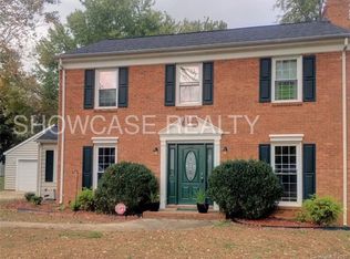 12200 Painted Tree Rd, Charlotte, NC 28226