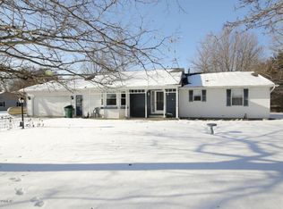10164 S 10th St, Schoolcraft, MI 49087