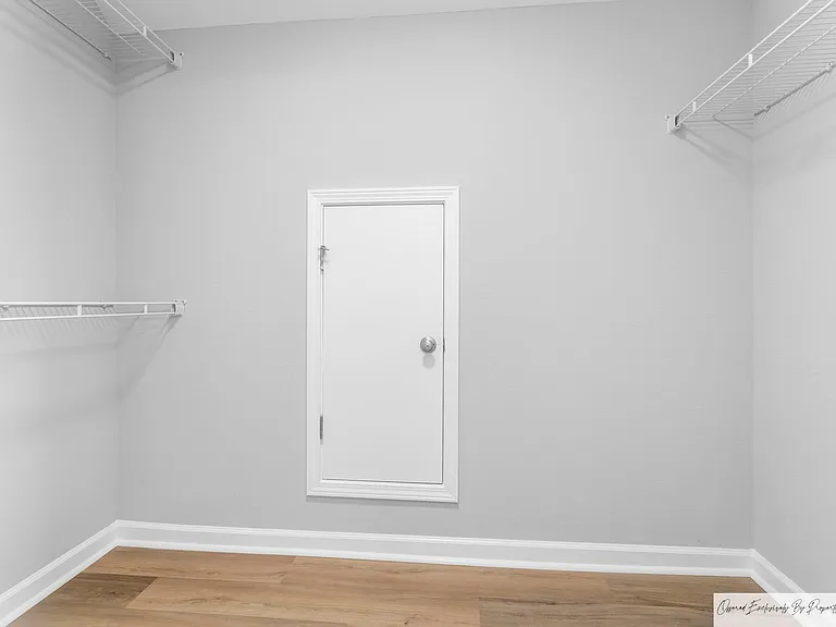 827 Chablis Dr — Photo 21