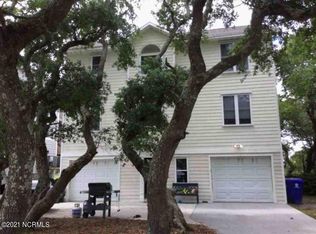 101 N Harbor Dr, Holly Ridge, NC 28445