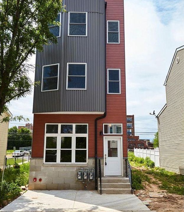 1st image of 1424 N Franklin St #1