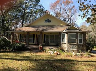 1564 Joy Bluff Rd, Reidsville, GA 30453