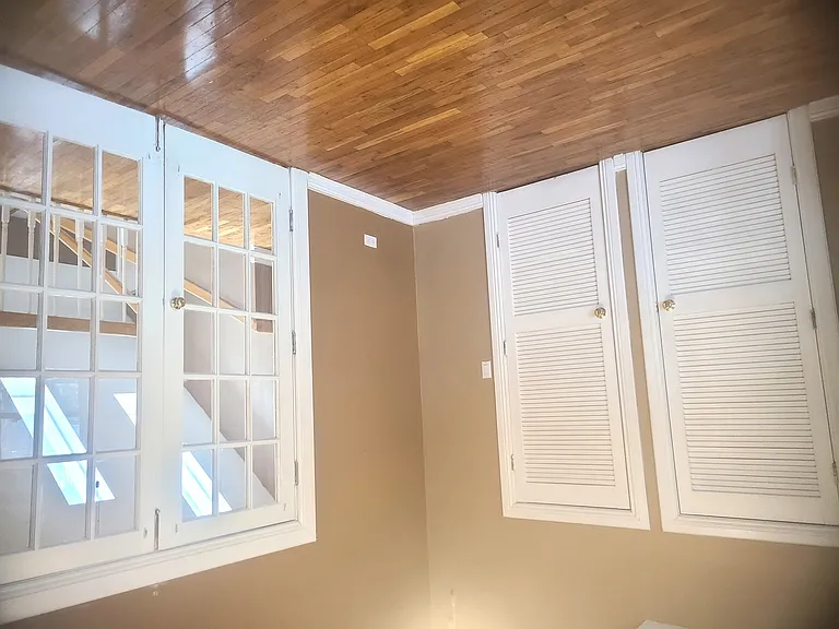 630 Whitney Ave — Photo 29