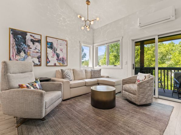 540 Ore House Plz #A-303