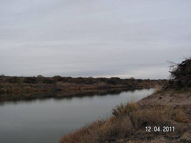 1st image of Howard Rd