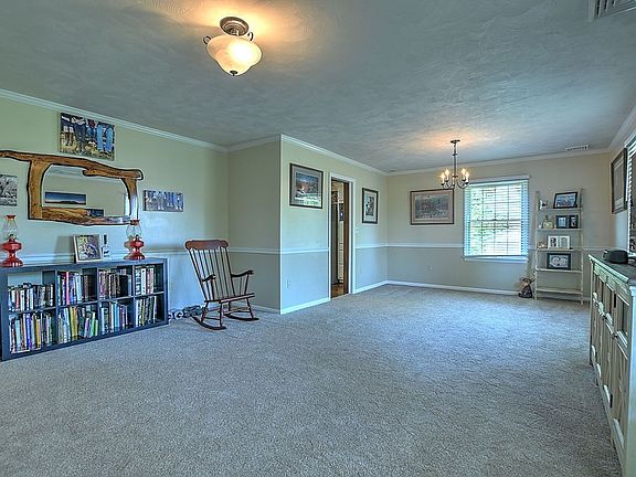 3rd image of 18200 Westminster Ave