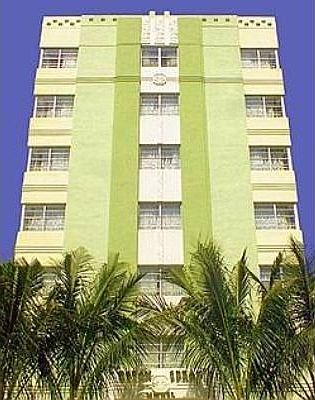 1st image of 4130 Collins Ave #201