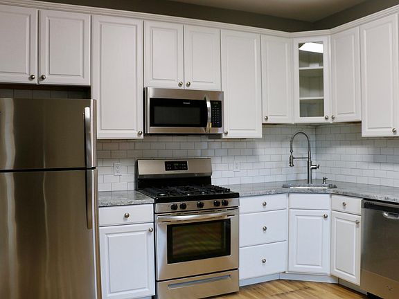 2nd image of 180 Ashland Ave #1