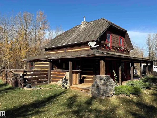 580 Poplar Bay Dr, Wetaskiwin, AB T0C 2V0