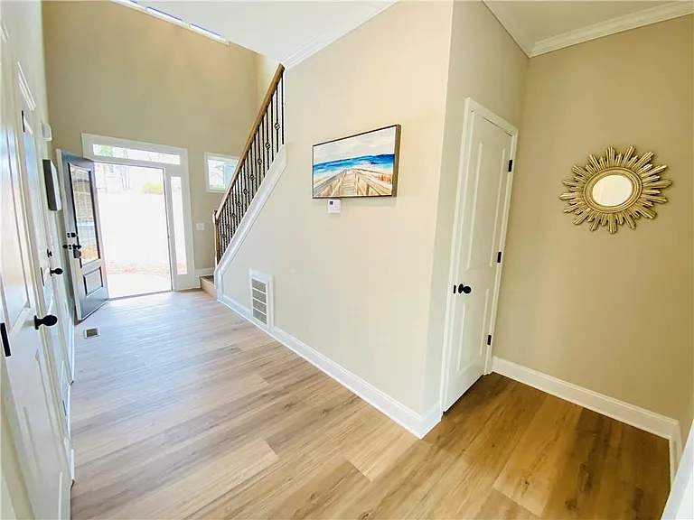 6960 Diana Cir — Photo 26