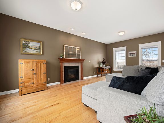 3rd image of 1126 Arneita St