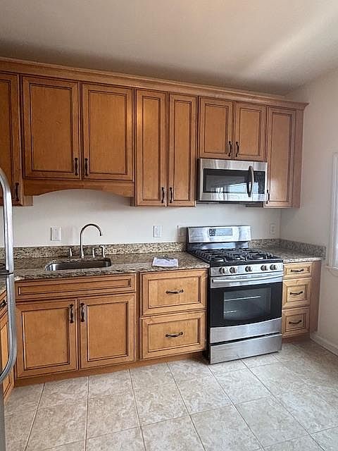 1st image of 726 Garfield Ave