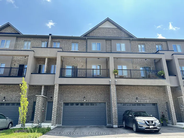 8 Alan Williams Trl — Photo 1
