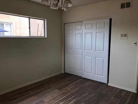 4th image of 1722 E Merced Ave