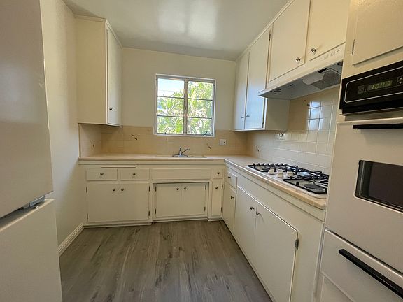 4th image of 8267 W Norton Ave APT 7