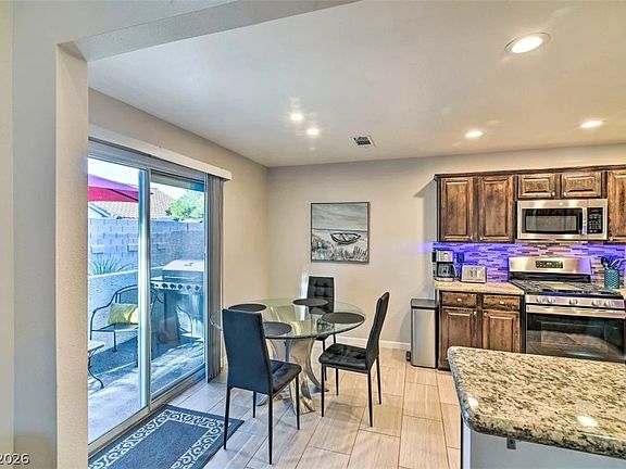 4th image of 4052 Cape Sand Dr