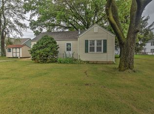 7420 W Wood St, Decatur, IL 62522