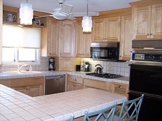 2nd image of 2120 Linn Dr
