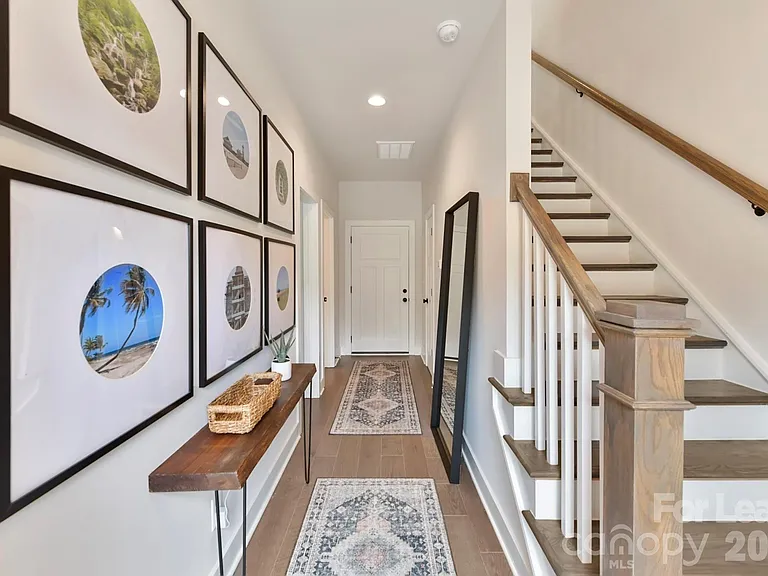 312 S Turner Ave #12 — Photo 2
