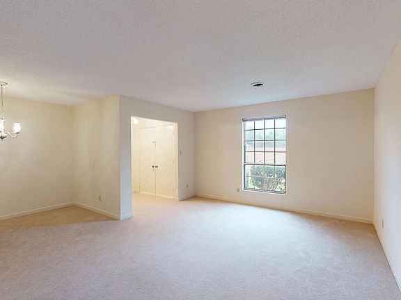 4th image of 7914 Gleason Dr APT 1079