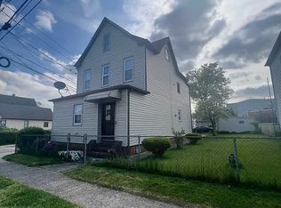 23 Blakely Pl, Garfield, NJ 07026