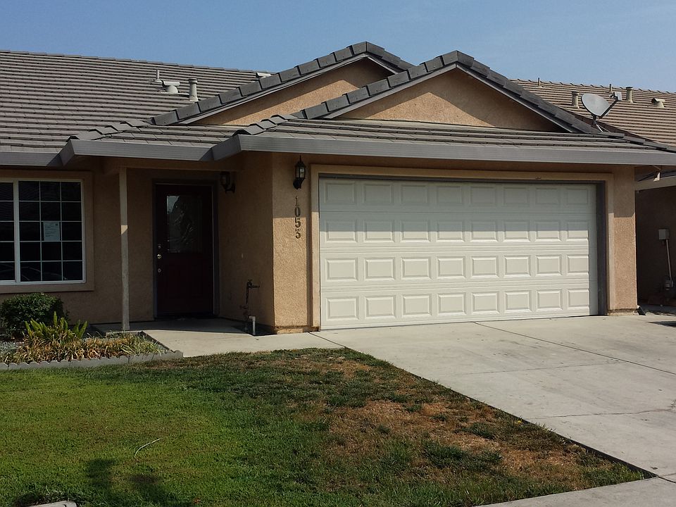 1st image of 1053 Courtyard Dr