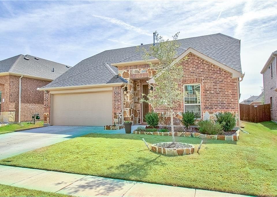 1st image of 10702 Troutt Dr