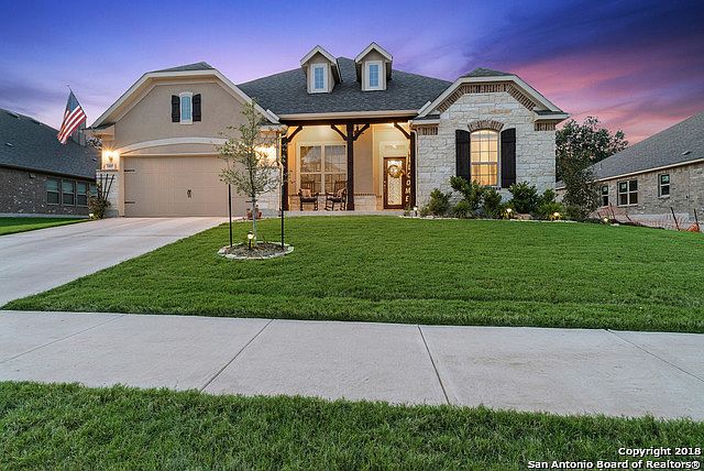 1st image of 1005 Water Oak