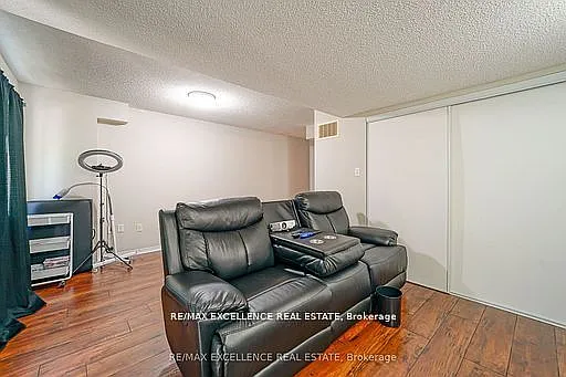 3950 Erin Centre Blvd E #66 — Photo 11