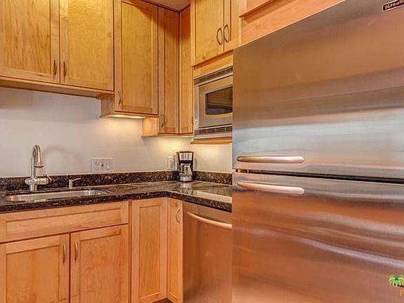 4th image of 993 E Parocela Pl APT 2