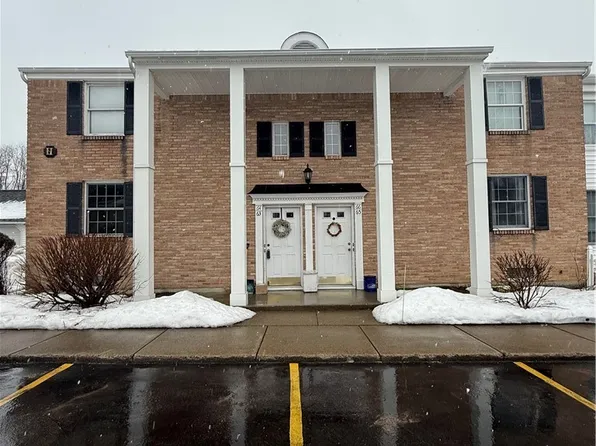 270 Buffalo Rd APT 65, East Aurora, NY 14052