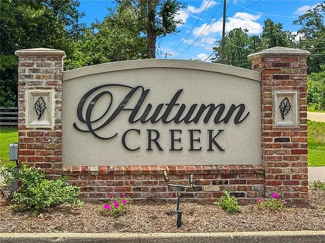 3 bed, 2.5 bath, 2262 sqft, $2,800 — Photo 3