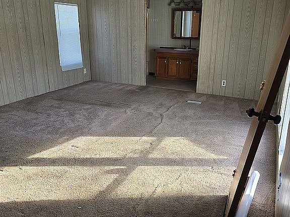 3rd image of 107 E Caniff Ct #22