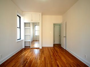 4526 44th St #5D, Sunnyside, NY 11104