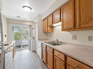 14824 W Hidden Creek Ct, New Berlin, WI 53151