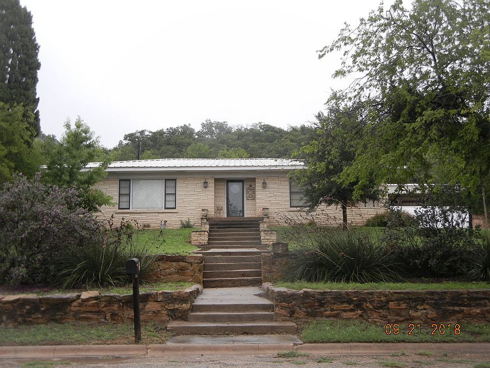 1st image of 900 Avenue A