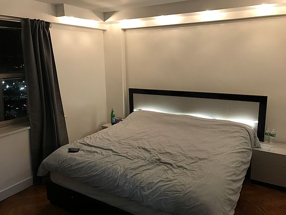 4th image of 448 Neptune Ave APT 15D