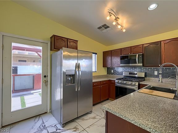 4th image of 5205 Mineral Lake Dr
