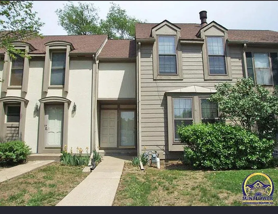 3 bed, 1.5 bath, 1848 sqft, $1,750 — Photo 1