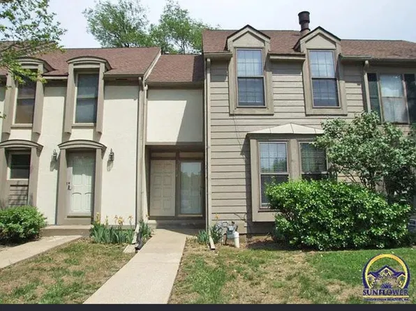 3414 SW Arrowhead Rd, Topeka, KS 66614