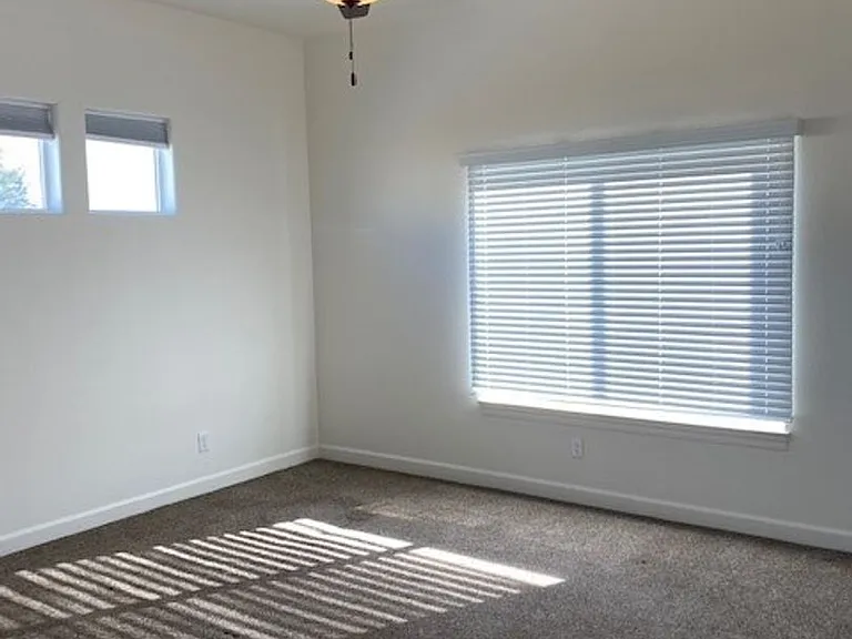 4665 Pleasant Hills Dr — Photo 11
