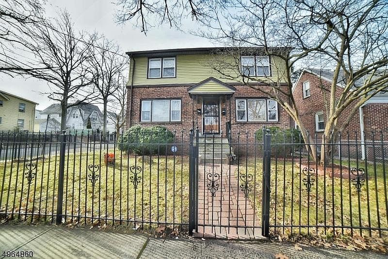 1st image of 340-342 Montclair Ave