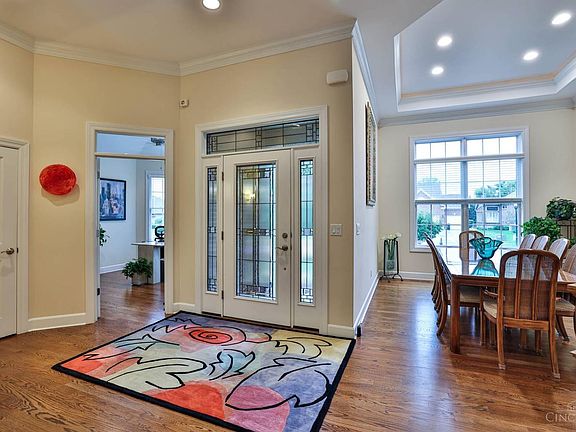 5th image of 8248 Sweet Briar Ct
