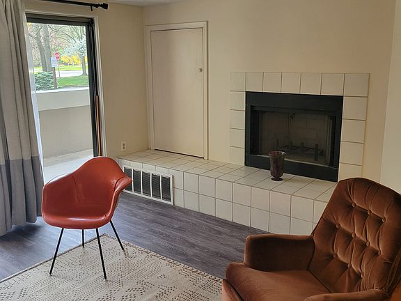 2nd image of 104 Village Ln #104