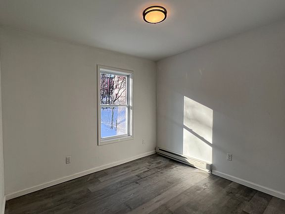 3rd image of 157 Chambers St APT 1