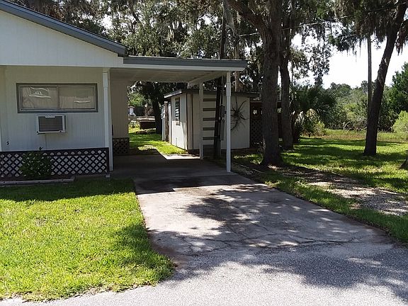 3rd image of 2126 S Ferndell Pt