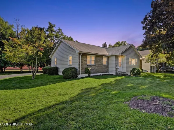 111 Maple Ave, East Stroudsburg, PA 18301